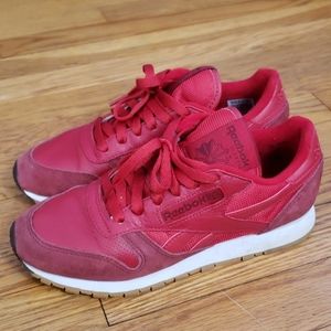 Red Reebok Classic